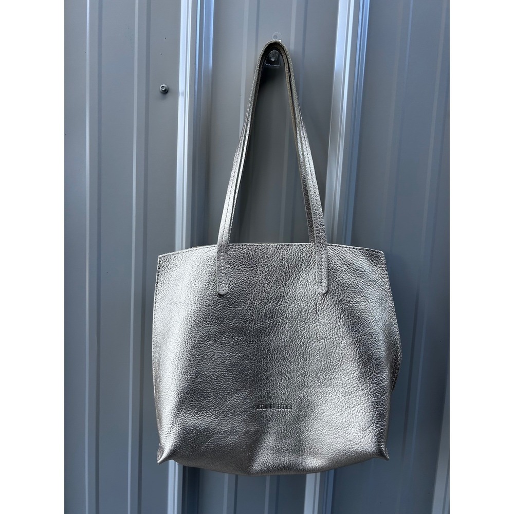 Portland Leather Goods Tote Medium August Lucent Metallic Pebbled Unicorn Rare